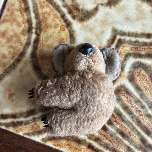 Vintage retro 80s koala - vintage, bear