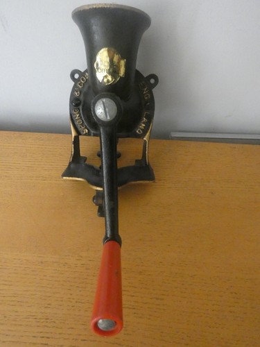 Vintage spong no 1 cast - &, co
