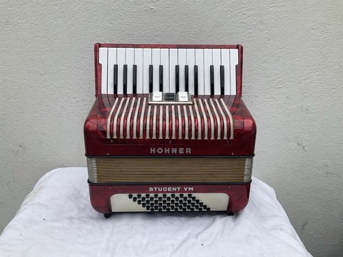 Hohner student bass - hohner, keys