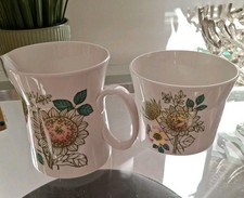 Vintage Hi Summer Hostess