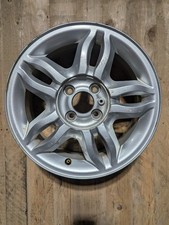 Renault Clio 15 Inch Mahonia