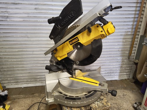 Dewalt combination mitre table - combination, mitre/table