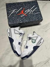 Nike Air Jordan 4 Retro