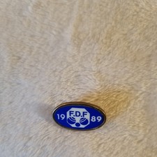 1989 Francis Drake Fellowship Bowling Enamel Pin Badge 2.3x1.3cm (L)