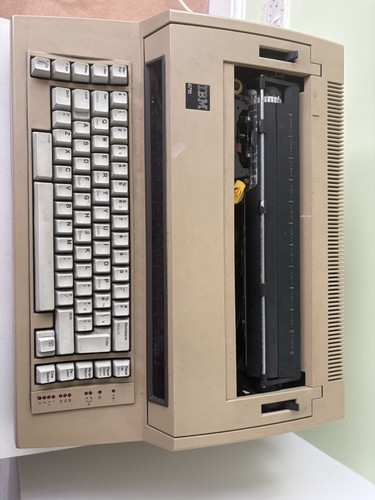 Ibm typewriter 6715 working - 6715,