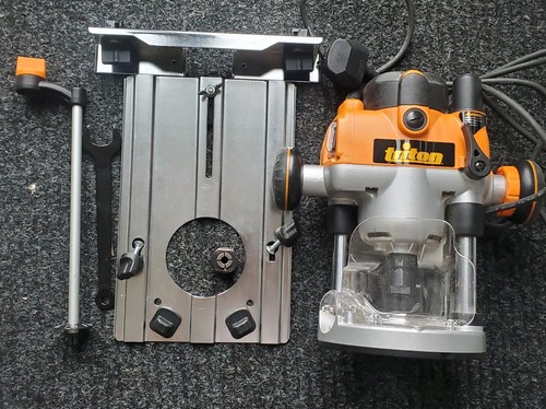 Triton mof001 router light - router.,