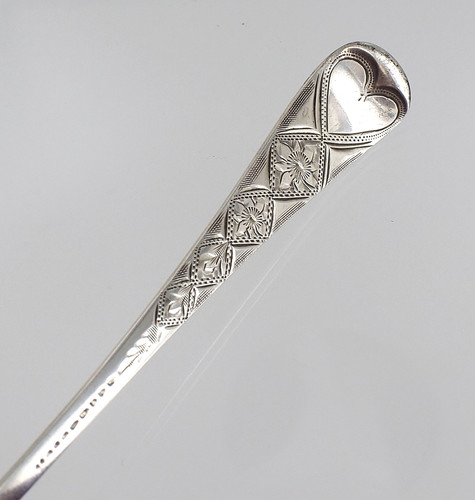 Rare 1913 heart solid silver - rare,