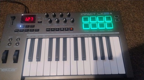Nektar impact lx25 - lx25+, midi