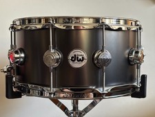 DW 14 x 6.5 Black Satin Over Brass Snare Drum