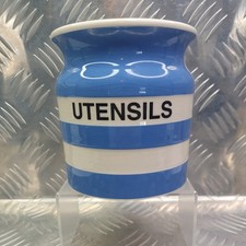 T.G Green Pottery Cloverleaf