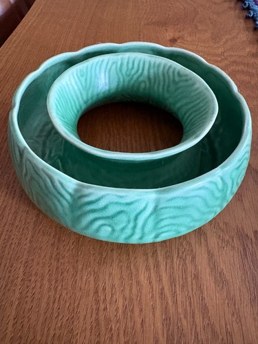 Sylvac green ceramic - green,