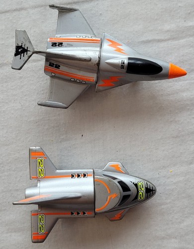 Matchbox connectables planes - connectables,
