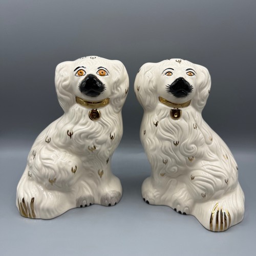 Pair royal doulton - pair,