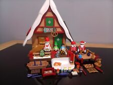 Playmobil 9493 Christmas Bakery House. Rare discontinued set Pre-owned.