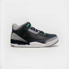 Nike Air Jordan 3 Retro - size