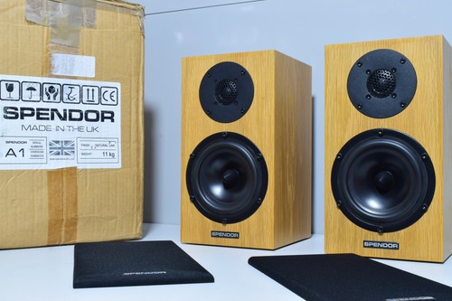 Spendor bookshelf speakers - spendor, a1