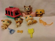 LPS Littlest Pet Shop Bundle Cats Dogs Puppy Accessories Poodle Russell (T2190)