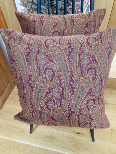 Laura ashley malik 20 - , 20"-