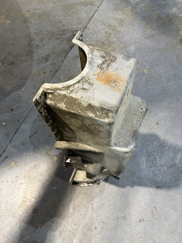 Ford cylinder upright sump - ,