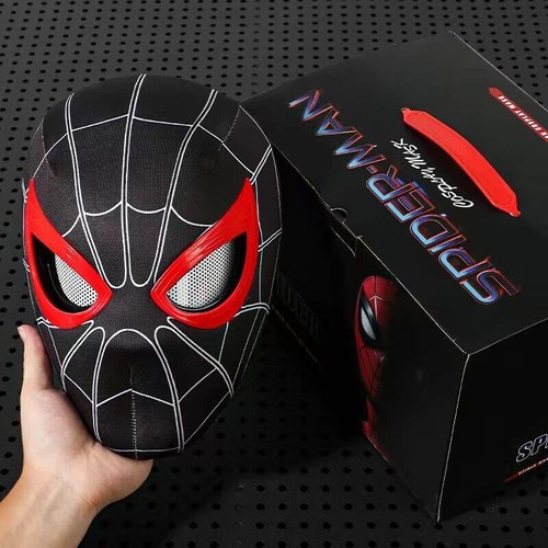Spiderman helmet eye - spiderman,
