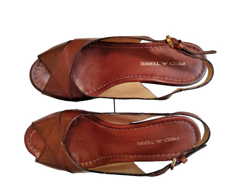 Pied terre brown - pied, leather