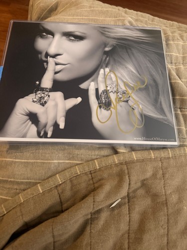 Maryse signed 8x10 with - , coa