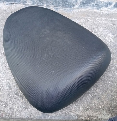 Suzuki 650 passenger seat - suzuki, sv