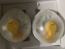 Medela Hands Free Cups, Freestyle Electric Breast Pump + Milk Storage Bags