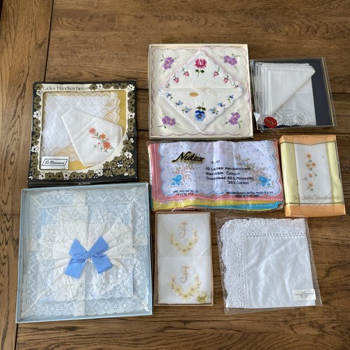 Vintage ladies handkerchiefs - vintage,
