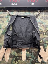 Paraclete Covert Survival Vest Medium. Black