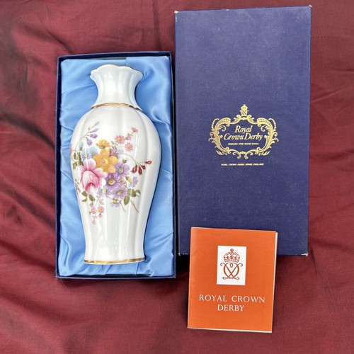 Lovely royal crown - royal, derby