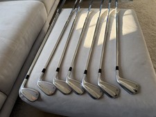 TAYLORMADE P790  IRONS 4-PW