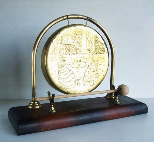 Vintage brass table - gong, with