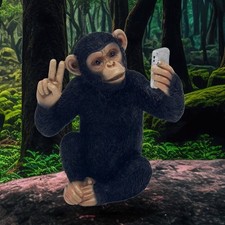 LEONARDO CHEEKY MONKEY SELFIE