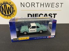CORGI VANGUARDS 1:43 SCALE VA04116 FORD CORTINA MK2 1300 DE LUXE MANCHESTER