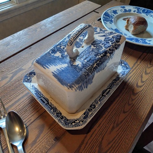 Antique victorian blue - victorian, willow
