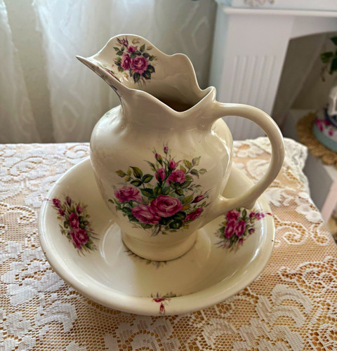 Vintage ceramic wash - wash, pitcher