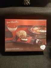 NIB Precious Moments Christmas