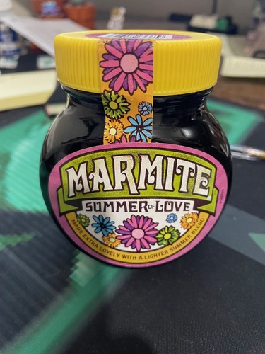 Marmite summer love - summer,