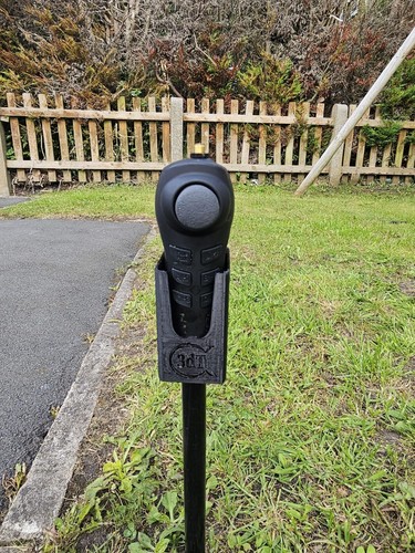 Remote holders for bait - holders,