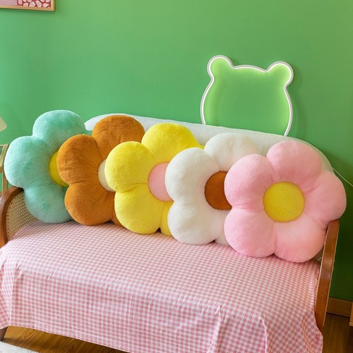 Flower pillow daisy floor - flower,