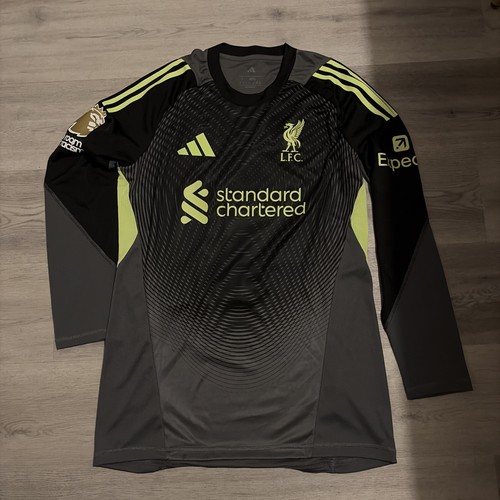 Liverpool grey player - liverpool,
