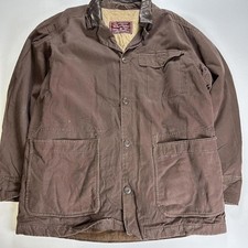 vintage Marlboro Classics barn