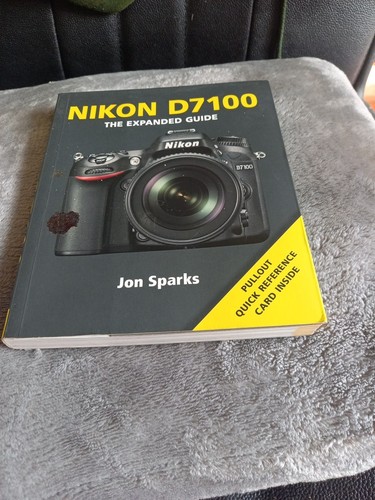 Nikon d7000 expanded guide - nikon,