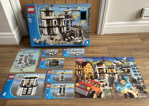 Lego 7237 box and instruction - ,