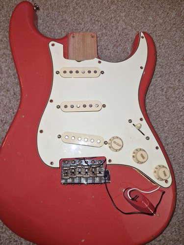 Stratocaster alder nitro - alder,,