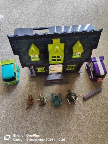 Scooby doo haunted house - scooby,