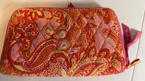 Vera bradley full - zip, around