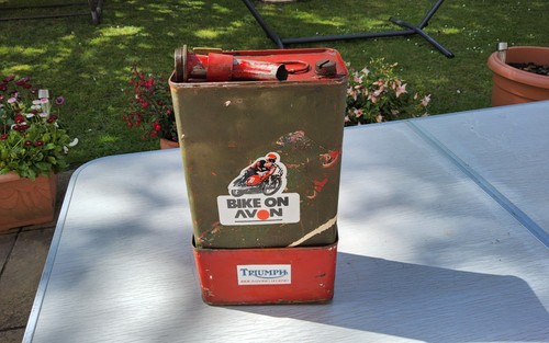 Vintage motor oil - vintage, can