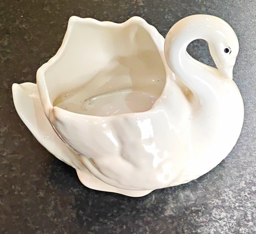 White glossy ceramic - white,